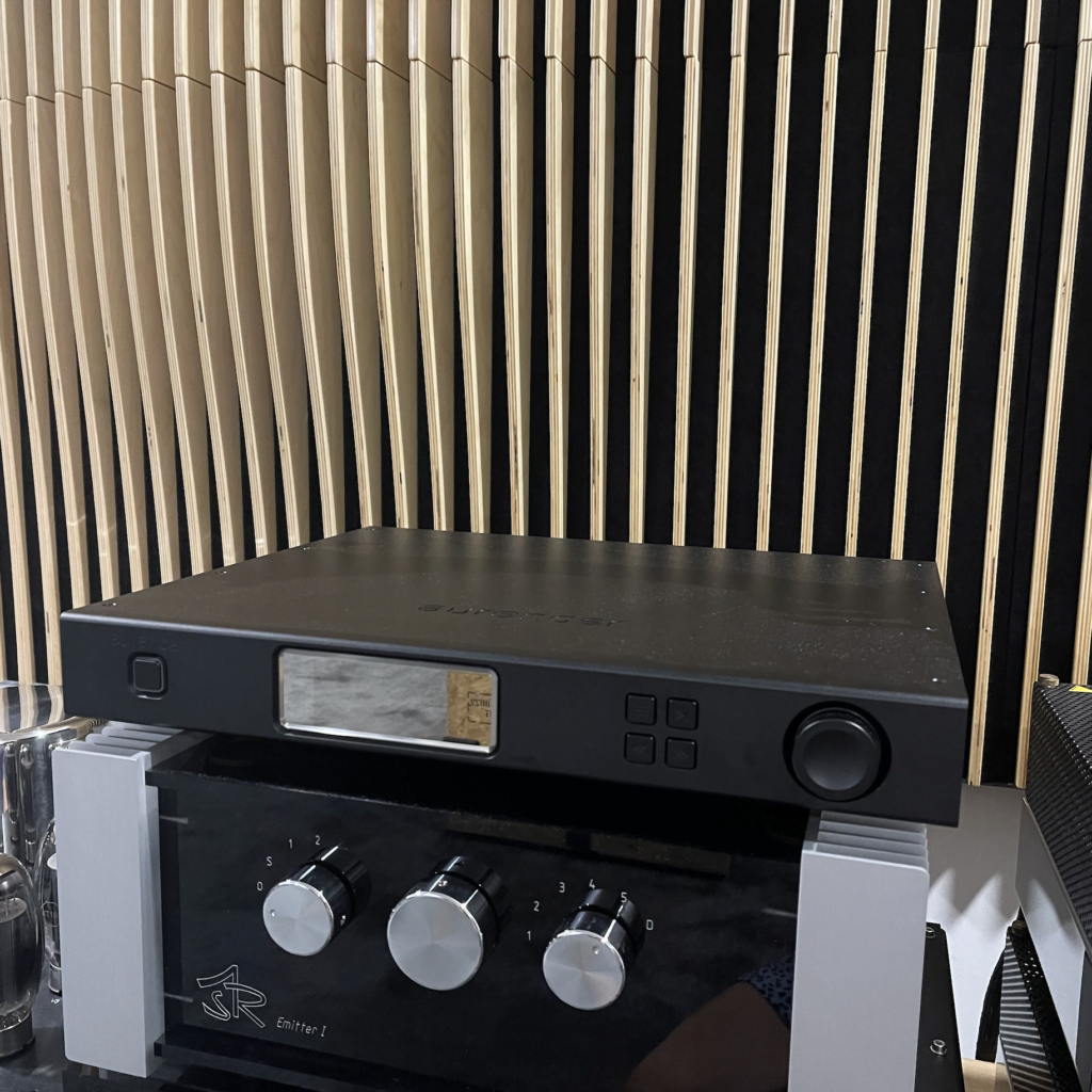 AURENDER – A10