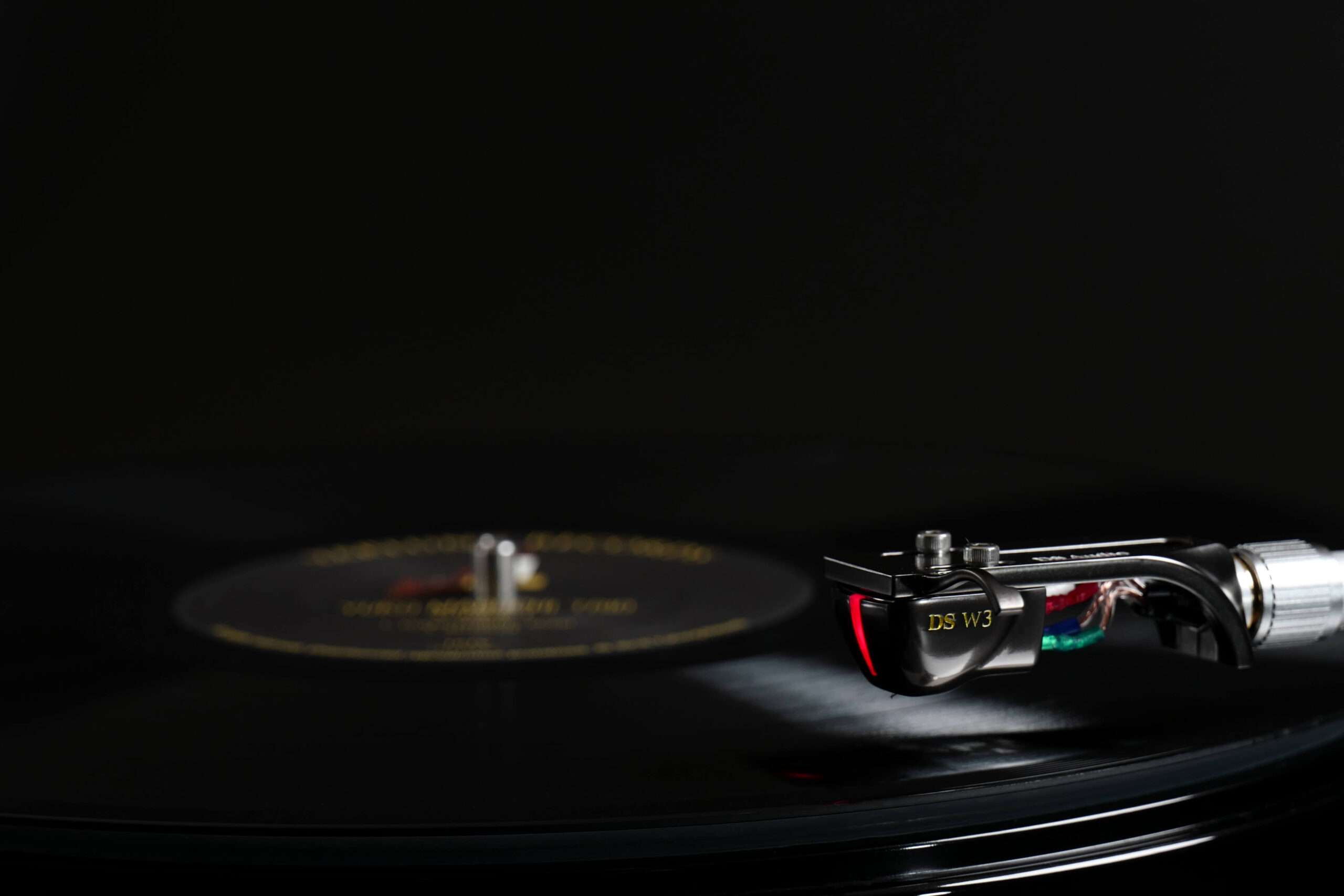 DS Audio DS-W3 — référence intermédiaire cantilever bore équaliseur XLR