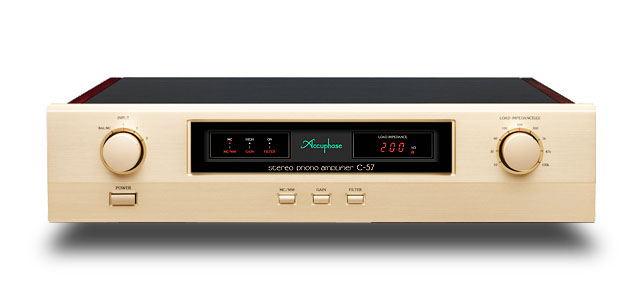 Accuphase C-57 — face avant