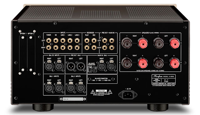Accuphase E-800S — face arrière