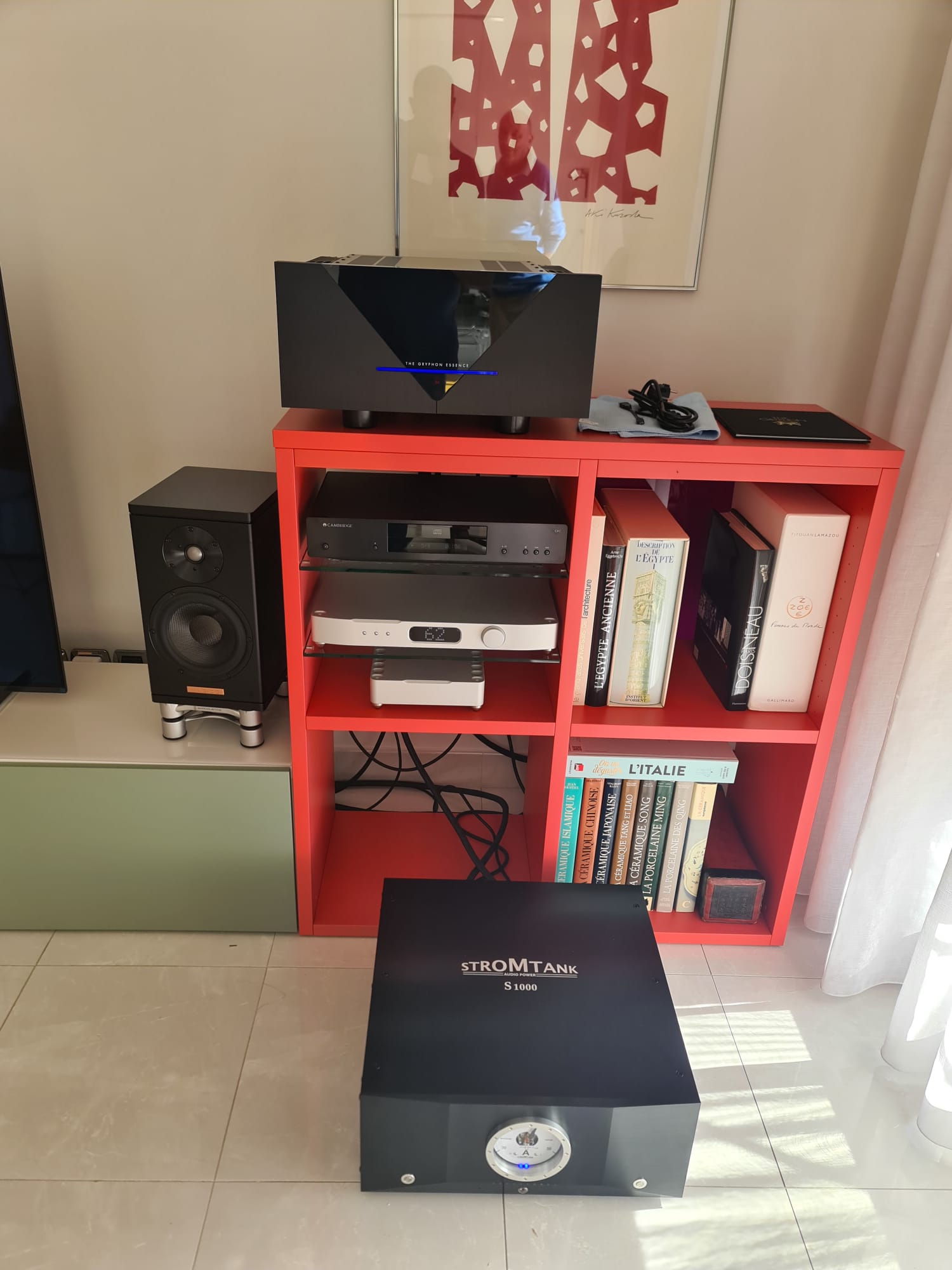 Ampli Gryphon Essence Stéréo et alimentation Stromtank S1000